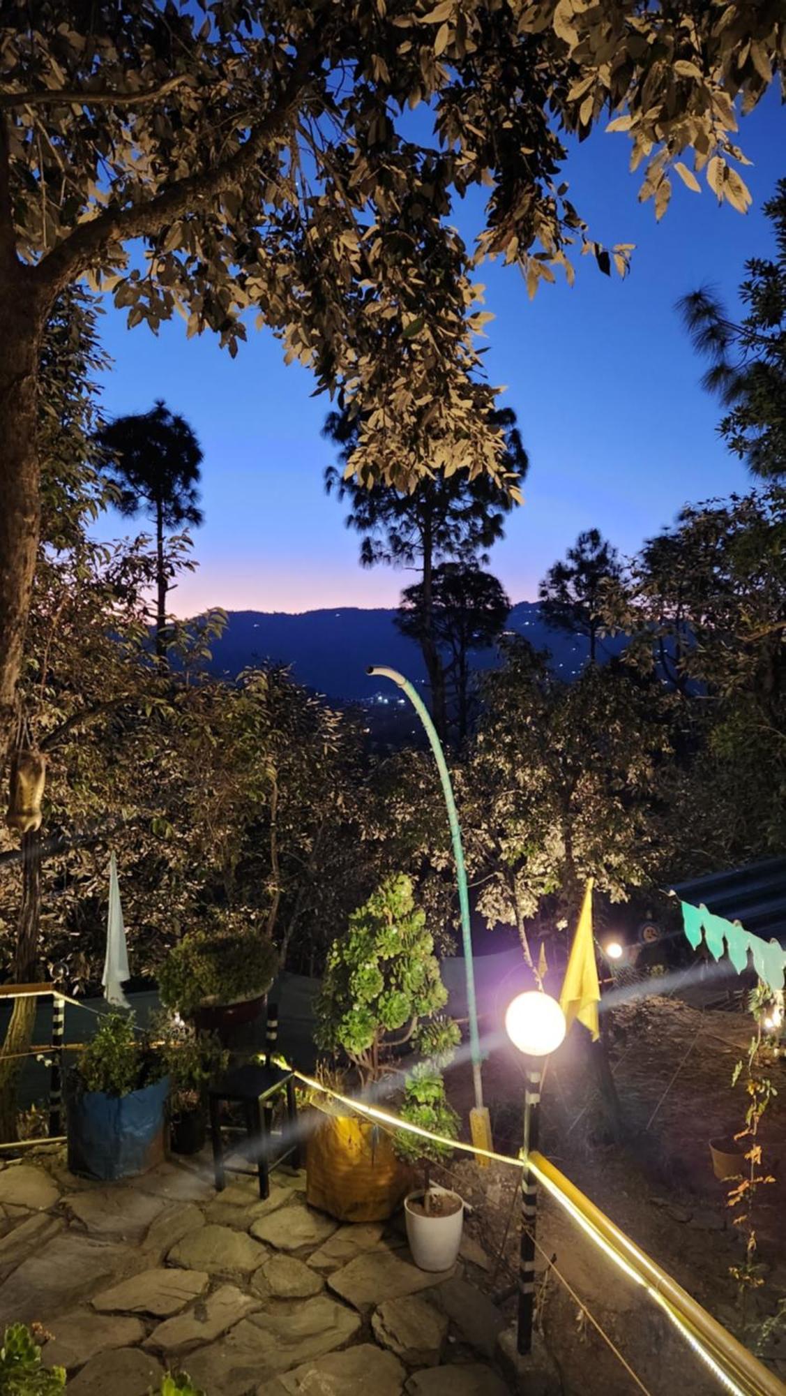 Neelkanth Retreat Mukteshwar Ngoại thất bức ảnh